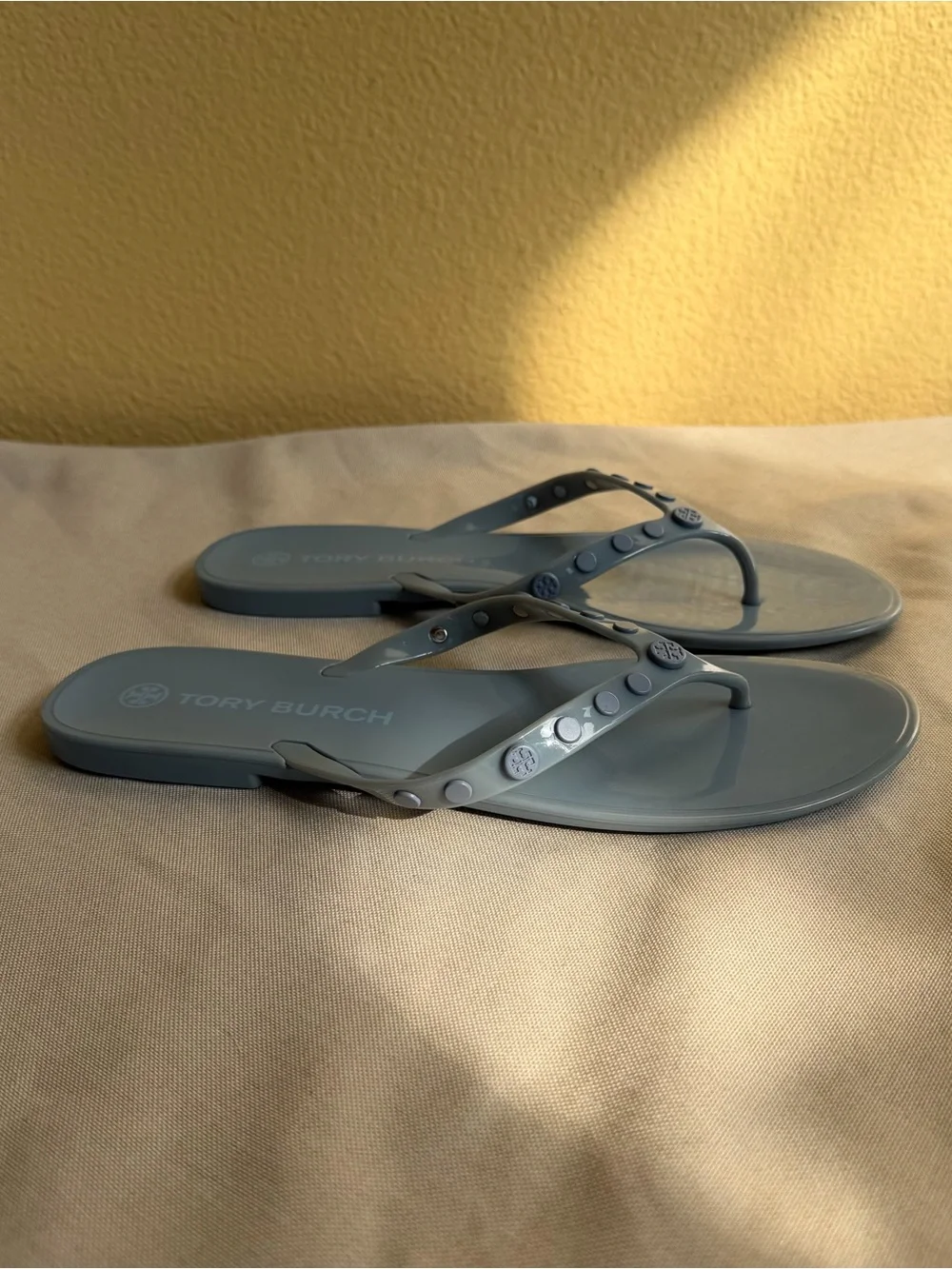 Tory Burch Studded Jelly Thong Sandals  Blue Gray Size 11 Excellent Condition!